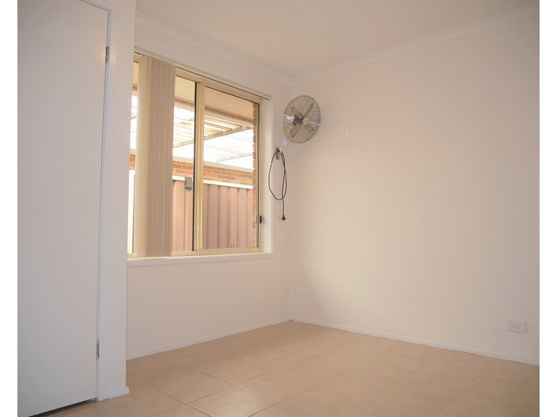 75a Cambridge Street, Canley Heights NSW 2166