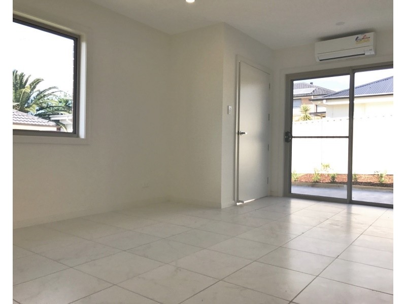 68a Ferngrove Road, Canley Heights NSW 2166