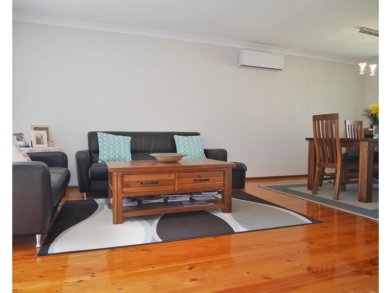 4 Winburndale Road, Wakeley NSW 2176