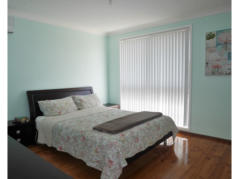 4 Winburndale Road, Wakeley NSW 2176