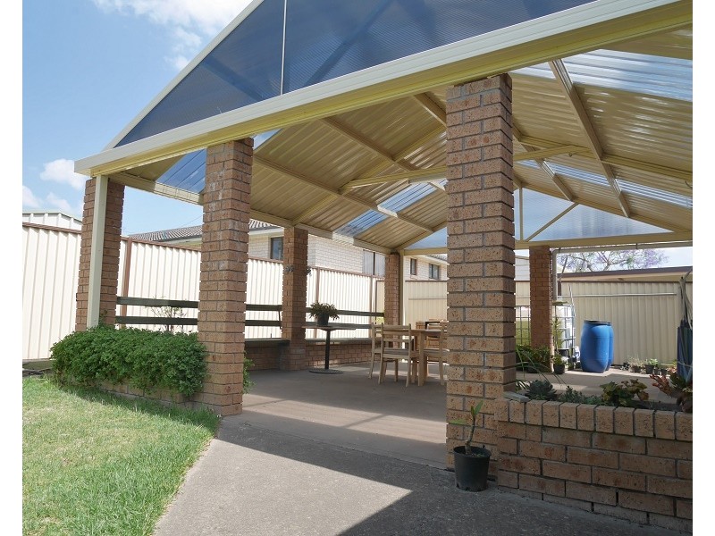 4 Winburndale Road, Wakeley NSW 2176