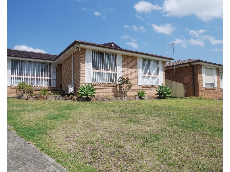 4 Winburndale Road, Wakeley NSW 2176