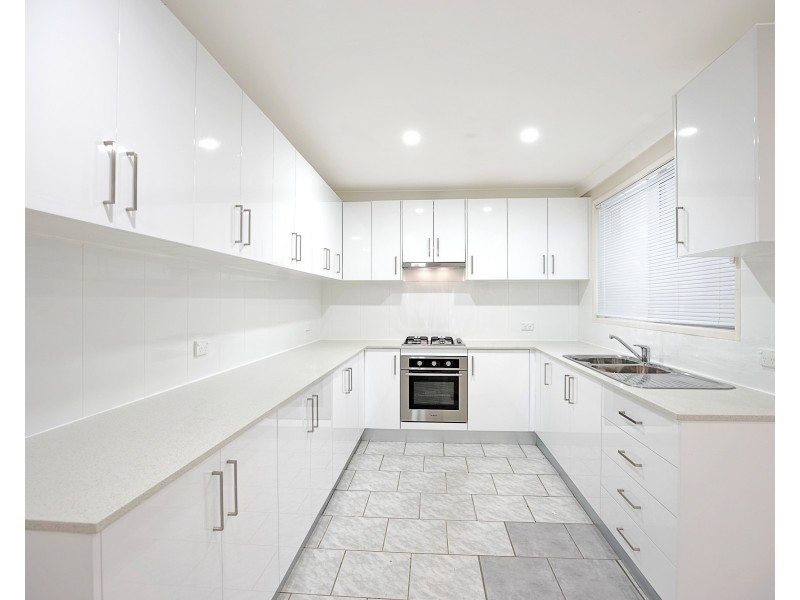 64 Kearns Ave, Kearns NSW 2558