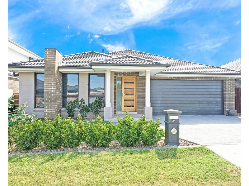 24 Rose Street, Oran Park NSW 2570