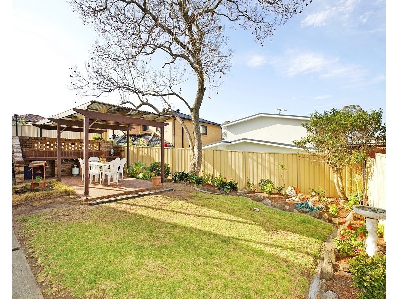 35 South Pacific Avenue, Mount Pritchard NSW 2170