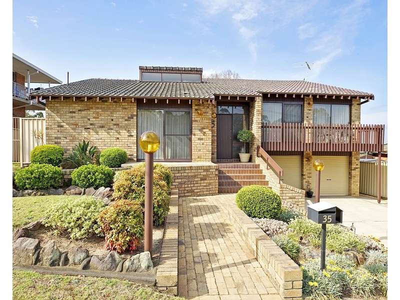 35 South Pacific Avenue, Mount Pritchard NSW 2170
