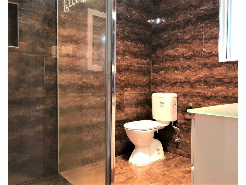 26 Lyrebird Crescent, Green Valley NSW 2168