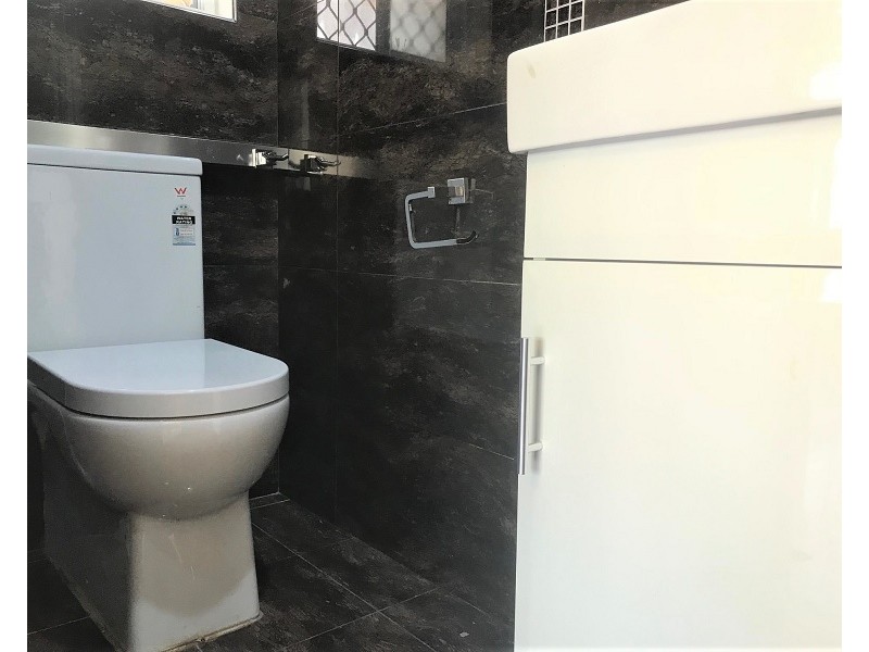 26 Lyrebird Crescent, Green Valley NSW 2168