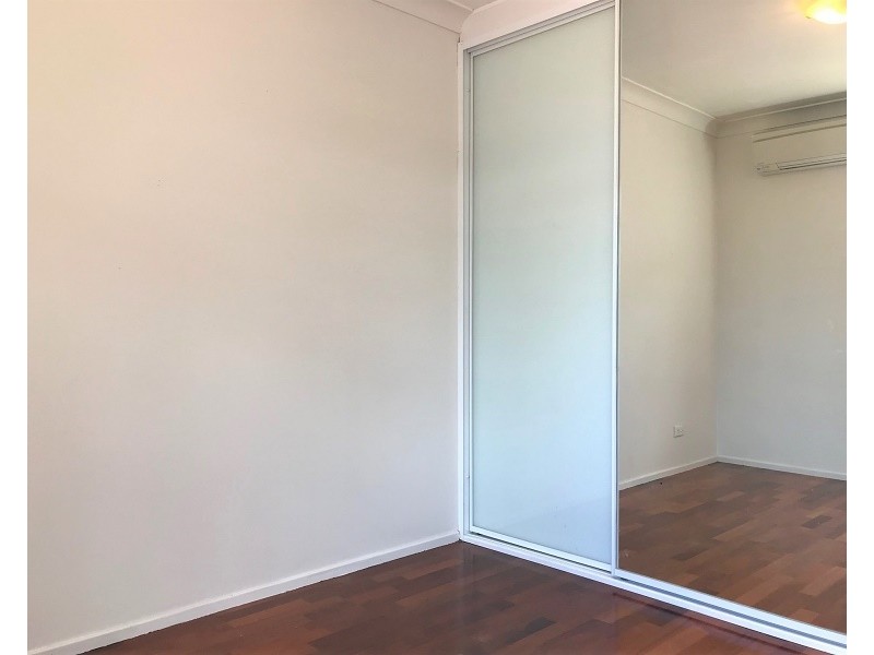 26 Lyrebird Crescent, Green Valley NSW 2168