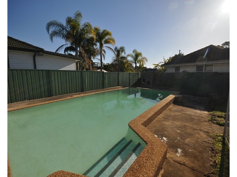 68 Tumbarumba Crescent, Heckenberg NSW 2168