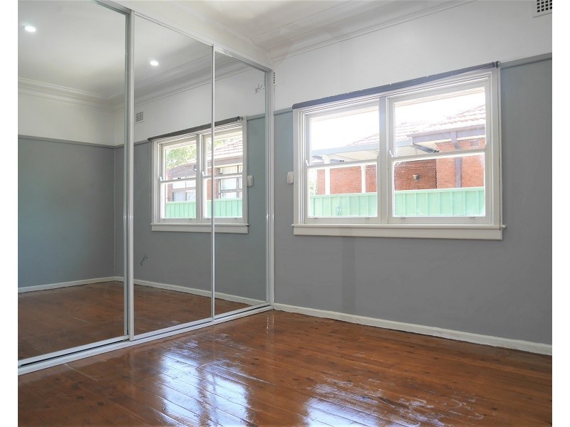 161 The Horsley Drive, Fairfield East NSW 2165