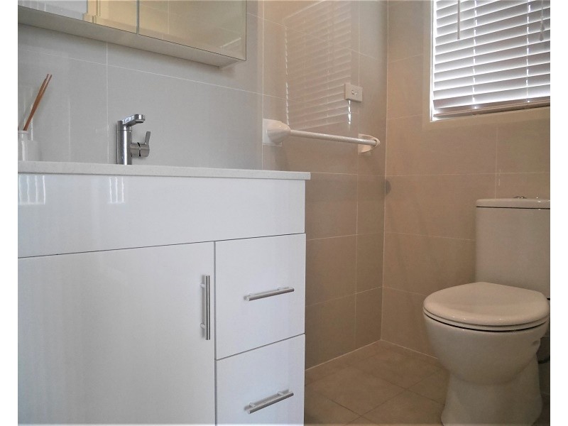 10 Stott Close, Bonnyrigg NSW 2177