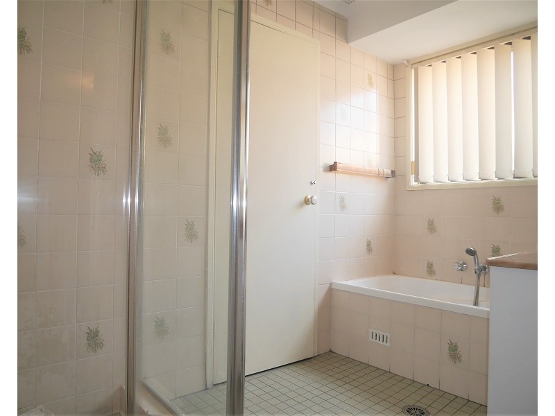 9 Aztec Close, Greenfield Park NSW 2176