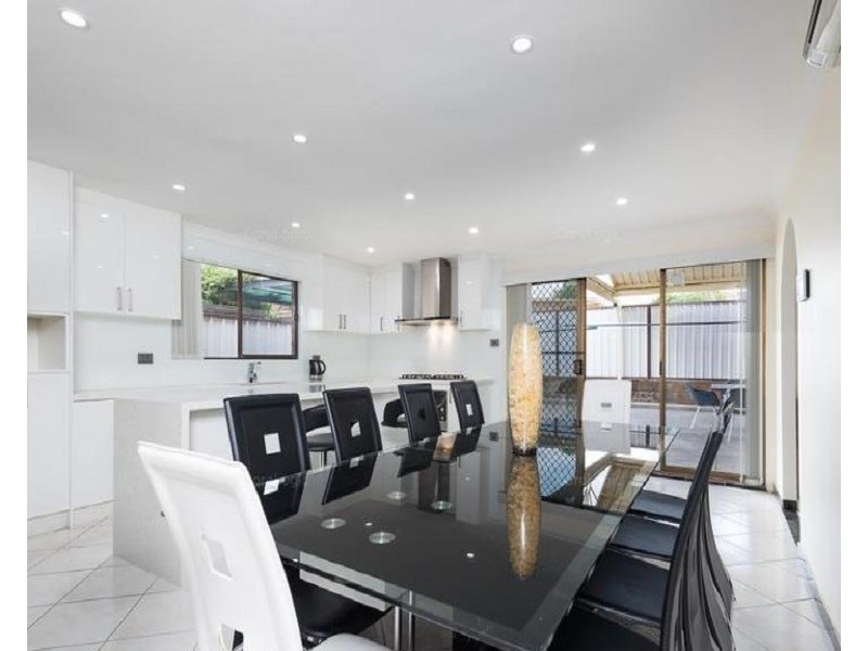 6 Powhatan Street, Greenfield Park NSW 2176