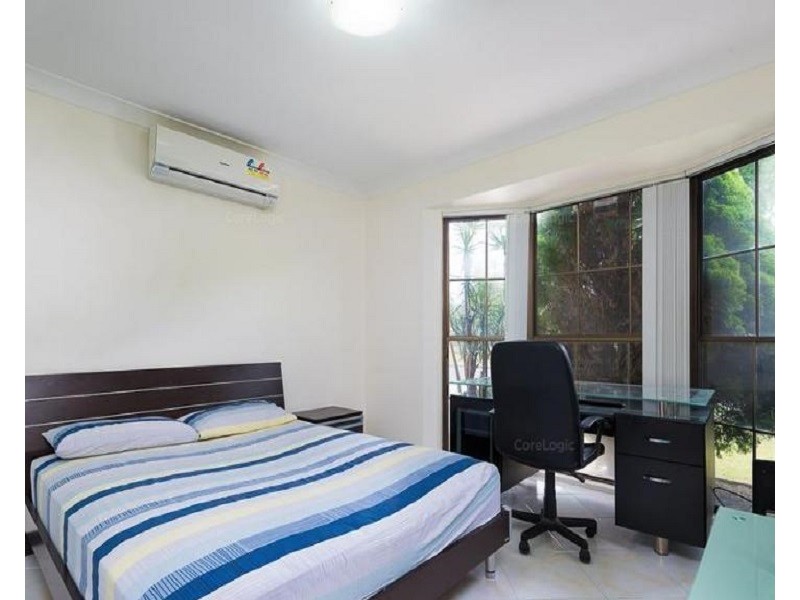 6 Powhatan Street, Greenfield Park NSW 2176