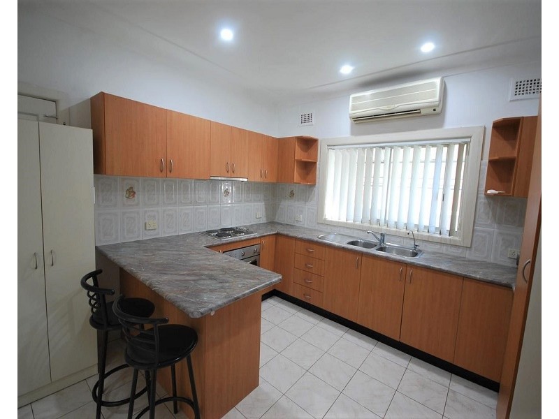 112 Victoria Street, Smithfield NSW 2164