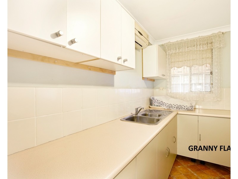 Edensor Park NSW 2176