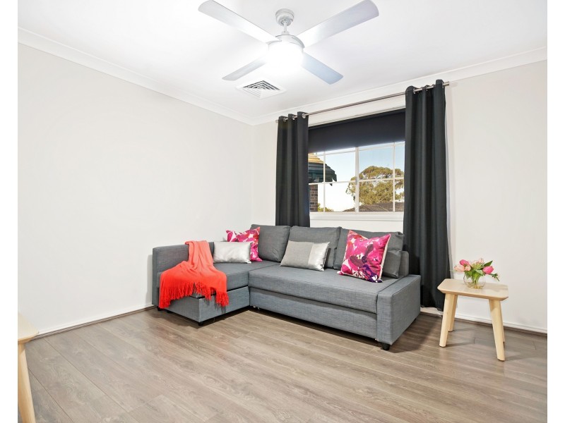 10 Norn Close, Greenfield Park NSW 2176