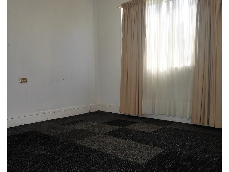 3 Wood Close, Green Valley NSW 2168