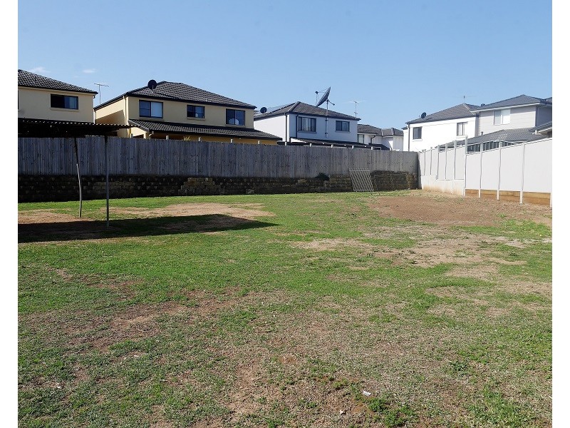 3 Wood Close, Green Valley NSW 2168