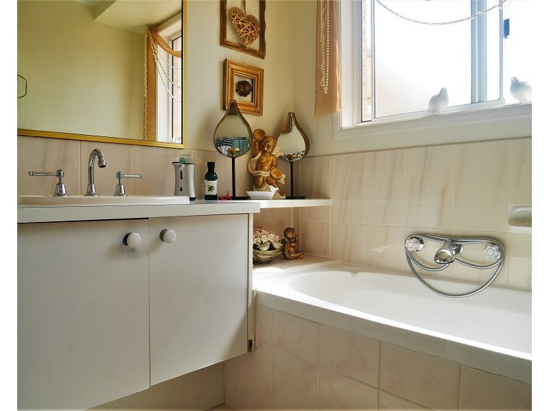 5 Haddon Close, Bonnyrigg Heights NSW 2177