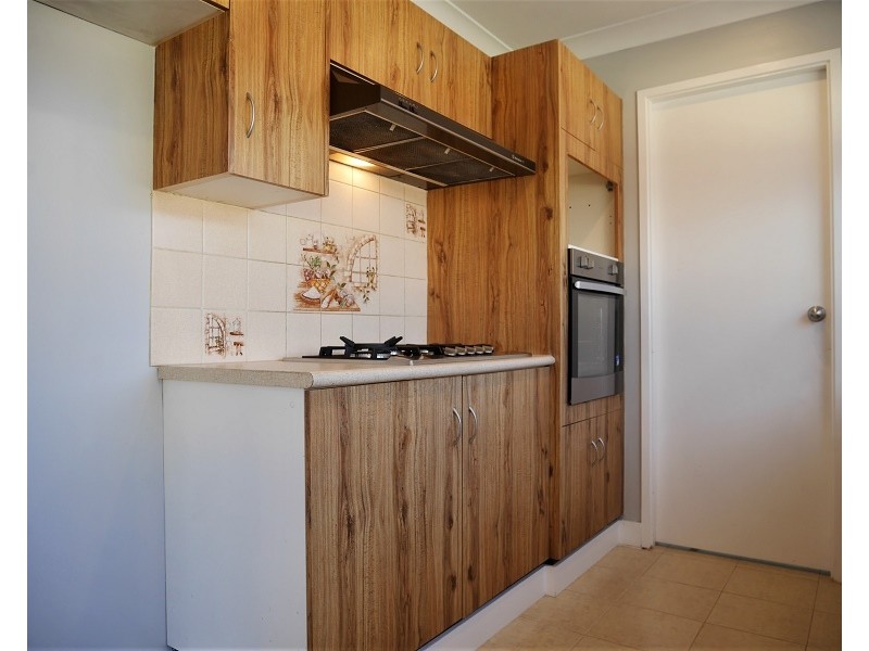 10 Hay Close, St Clair NSW 2759