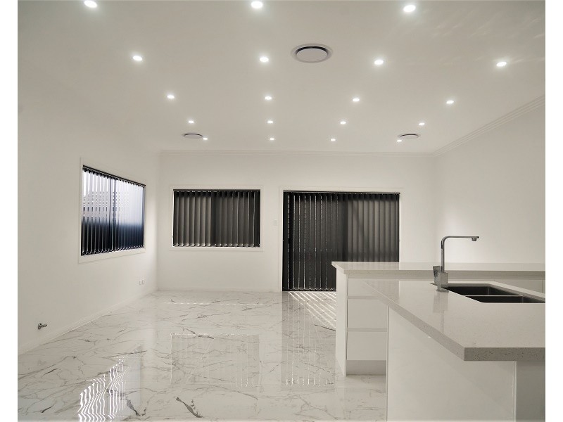 1/17 Wenden Street, Fairfield NSW 2165