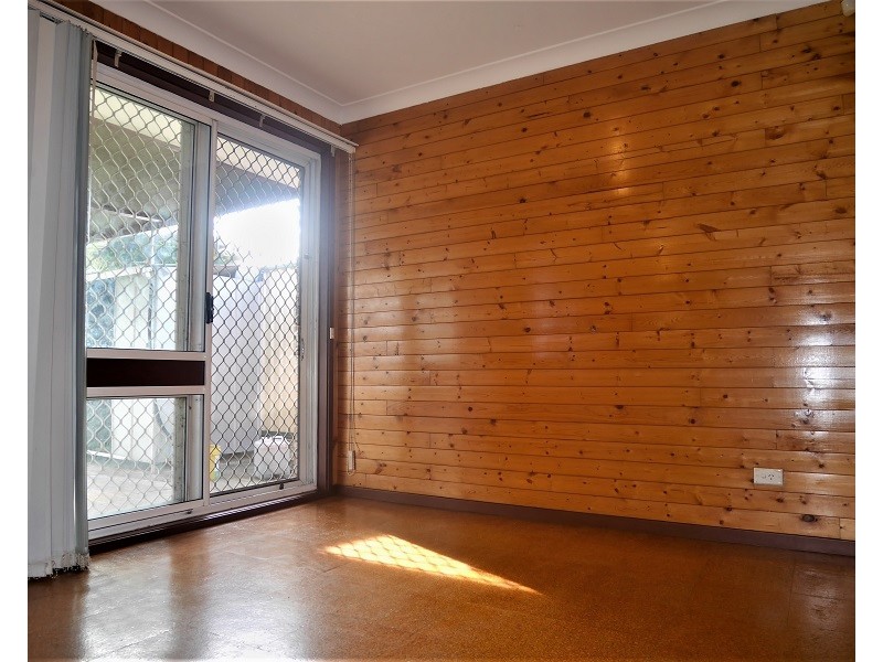 34 Ryder Road, Greenfield Park NSW 2176