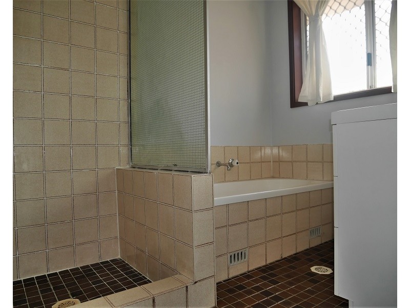 34 Ryder Road, Greenfield Park NSW 2176