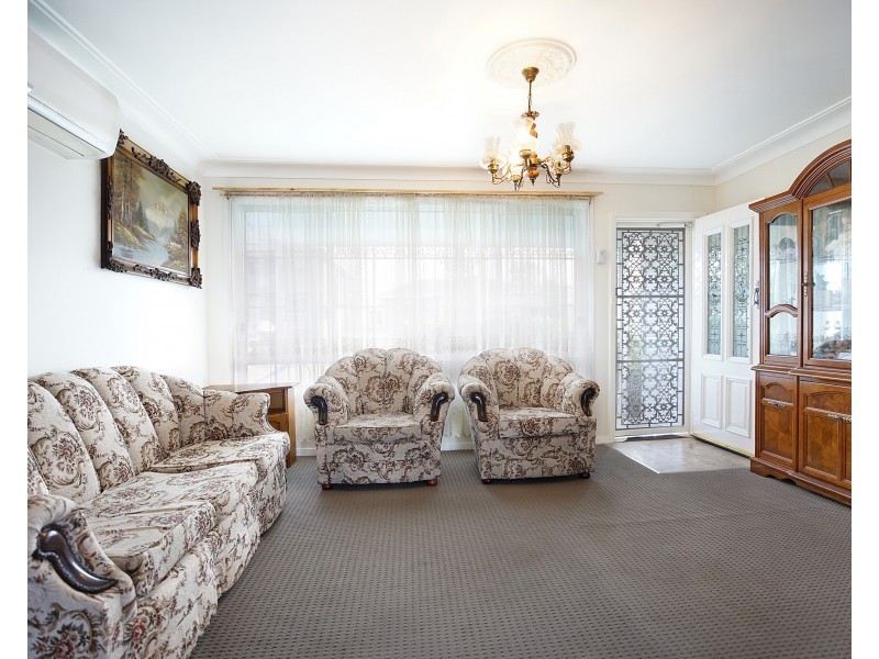 25 Cambewarra Road, Fairfield West NSW 2165