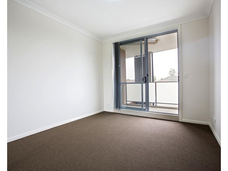 10/2 Kurrajong Road, Casula NSW 2170