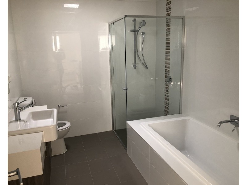 12 Satinwood Crescent, Bonnyrigg NSW 2177