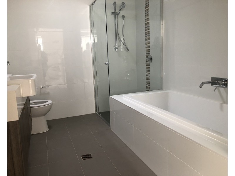 12 Satinwood Crescent, Bonnyrigg NSW 2177