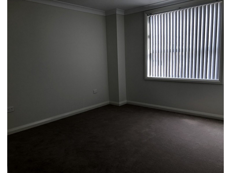 12 Satinwood Crescent, Bonnyrigg NSW 2177