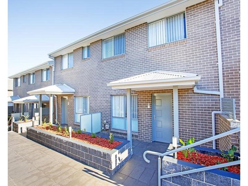 8/20 Old Glenfield Road, Casula NSW 2170