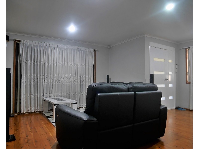 7 O’Dowd Close, Edensor Park NSW 2176