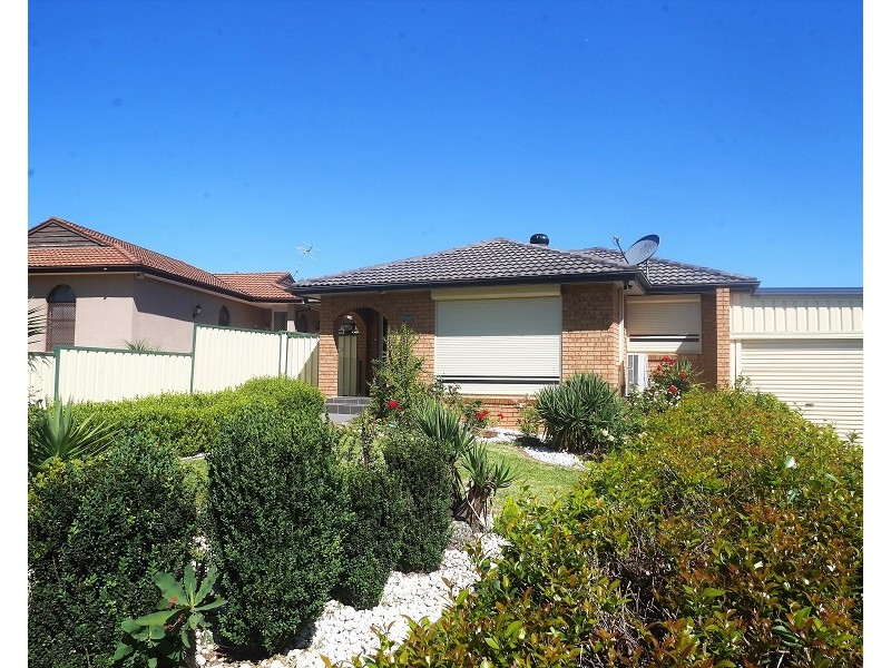 7 O’Dowd Close, Edensor Park NSW 2176