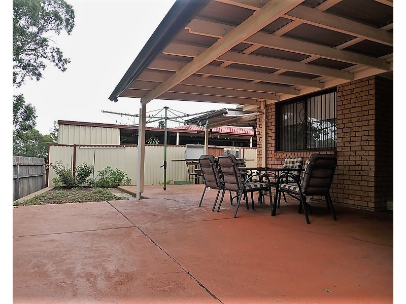 27 Natalie Crescent, Fairfield West NSW 2165