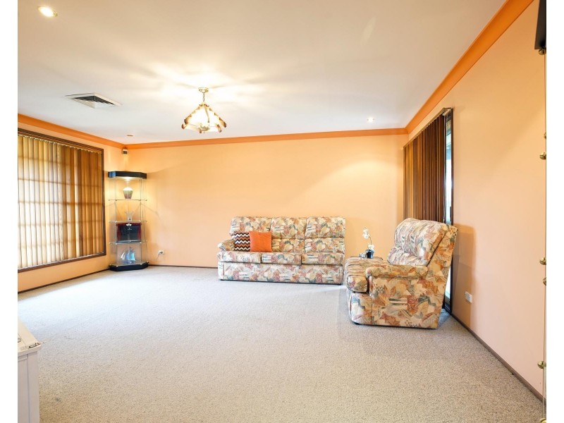 69 Nineveh Crescent, Greenfield Park NSW 2176