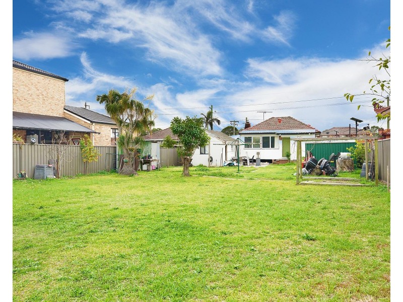 566 The Horsley Drive, Smithfield NSW 2164