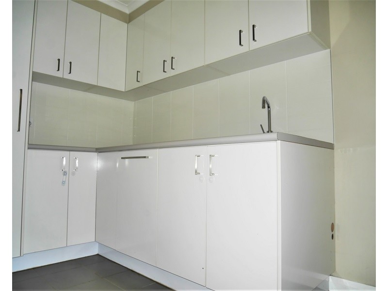 74 Aberdeen Road, St Andrews NSW 2566