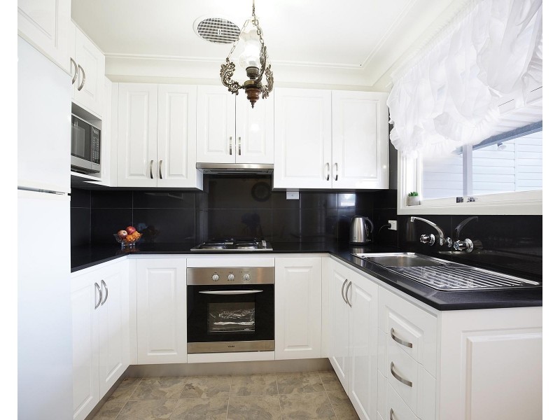 25 Cambewarra Road, Fairfield West NSW 2165