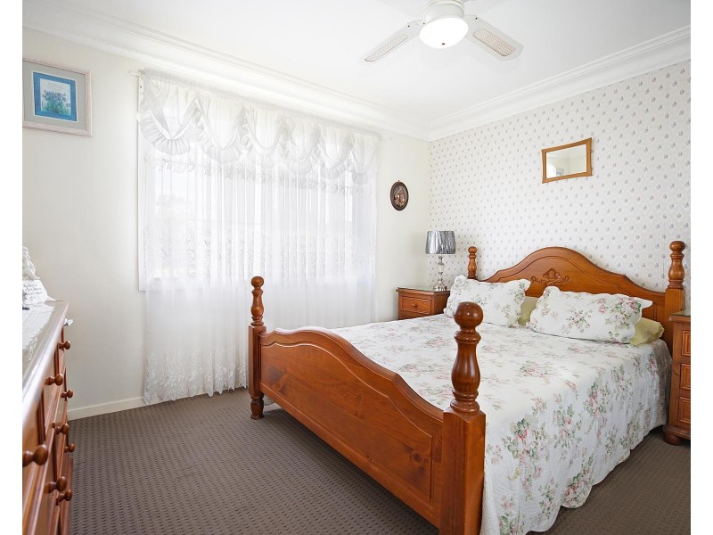 25 Cambewarra Road, Fairfield West NSW 2165