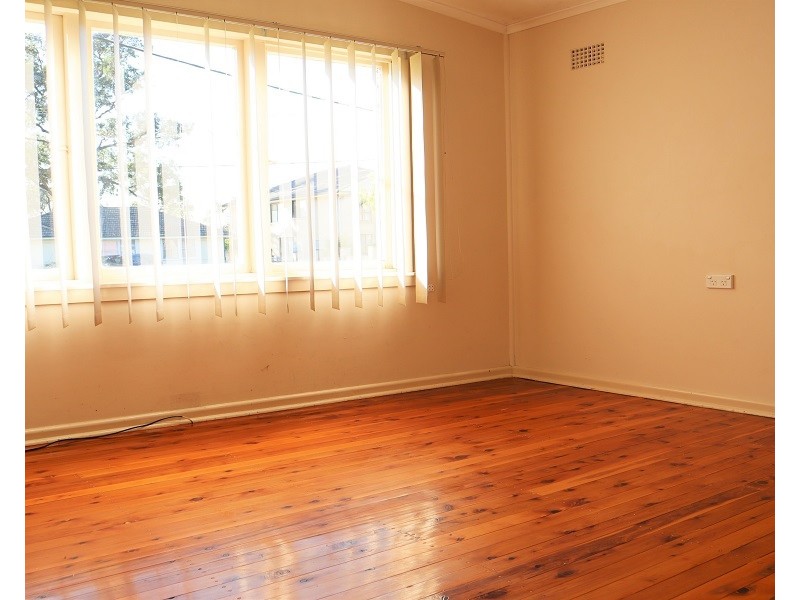 12 Chamberlain Drive, Smithfield NSW 2164