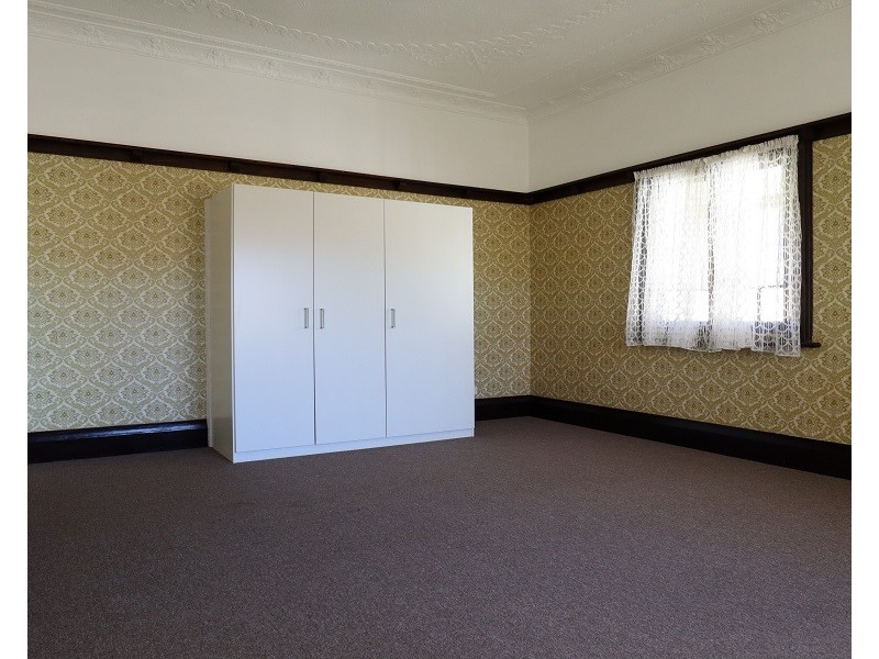 62 Corinda Street, St Johns Park NSW 2176