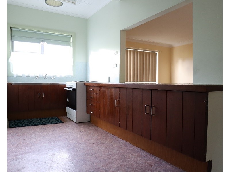 62 Corinda Street, St Johns Park NSW 2176