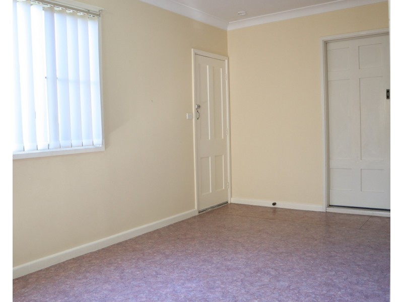 62 Corinda Street, St Johns Park NSW 2176