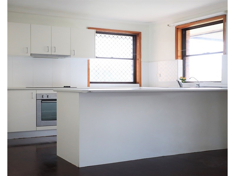 46 Caulfield Road, St Johns Park NSW 2176