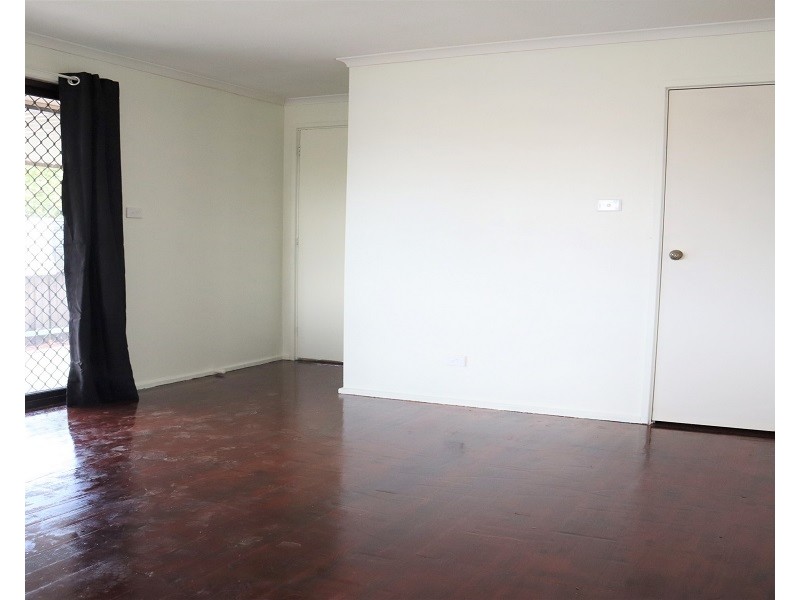 46 Caulfield Road, St Johns Park NSW 2176