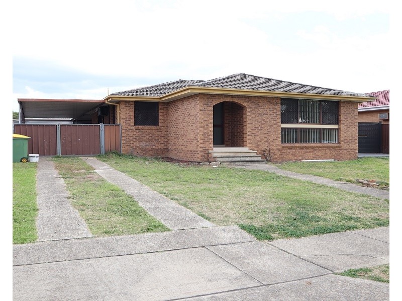 46 Caulfield Road, St Johns Park NSW 2176